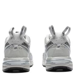 Salomon ACS Pro - Metal/Ghost Grey/Silver Metallic 7 Salomon ACS Pro - Metal/Ghost Grey/Silver Metallic -Fashion Clothing Store ACS Pro Metal Ghost Silver Metallic L47299100 11 02 23 Feature KN 6
