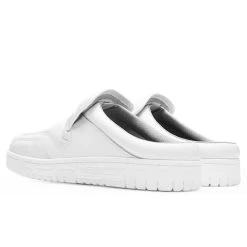 Acne Studios SlipMule - White 6 Acne Studios SlipMule - White -Fashion Clothing Store Acne Studios 08STHLM Mule White BD0195 100 12 01 2021 01 4