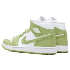 Air Jordan 1 Mid SE Women's - White/Vivid Green/White 6 Air Jordan 1 Mid SE Women's - White/Vivid Green/White -Fashion Clothing Store Air Jordan 1 Mid Se Women s White Vivid Green White DV2959 113 06 01 22 Feature MARY NELLE 5