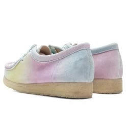 Clarks Women's Wallabee - White/Blue -Fashion Clothing Store Clarks Wallabee White Blue 26165563 08 02 22 Feature JAYLEEN 32