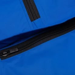 Comme Des Garcons PLAY X K-Way Le Vrai 3.0 Leon Jacket - Blue 7 Comme Des Garcons PLAY X K-Way Le Vrai 3.0 Leon Jacket - Blue -Fashion Clothing Store Comme Des Garcons PLAY x K Way Le Vrai 3.0 Leon Jacket Blue AZ J502 051 2 02 22 2022 01 4