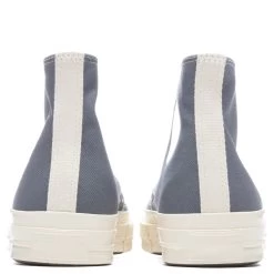 Converse X Comme Des Garcons PLAY All Star Chuck '70 Hi - Grey -Fashion Clothing Store Converse x Comme Des Garcons PLAY All Star Chuck 70 High Grey AZ K122 001 1 07 15 2021 01 4