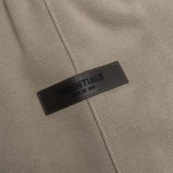 Essentials Shorts - Desert Taupe -Fashion Clothing Store Fear of God Essentials Shorts Desert Taupe 160BT212008F 11 01 22 Feature VR 4