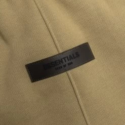 Essentials Sweatshorts - Oak -Fashion Clothing Store Fear of God Essentials Shorts Oak 160BT212005F 11 01 22 Feature VR 3