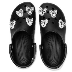 Mastermind Japan X Crocs Classic Clog - Black/White 12 Mastermind Japan X Crocs Classic Clog - Black/White -Fashion Clothing Store Mastermind x Crocs Classic Clog Black White 208211 066 07 06 22 Feature JAYLEEN
