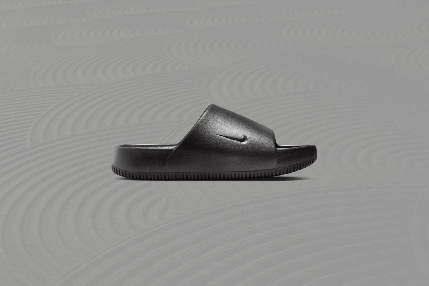 Nike Calm Slide - Black 5 Nike Calm Slide - Black - Image 5