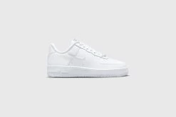 Nike Women's Air Force 1'07 SE 'Tie Dye Swoosh' - White/Multi Color/Black -Fashion Clothing Store Nike Womens Air Force 1 07 SE Tie Dye Swoosh White Multi Color Black October 5 2023 Feature 01 848926ec 27ef 4e2d 995d 44b5a3aafe20