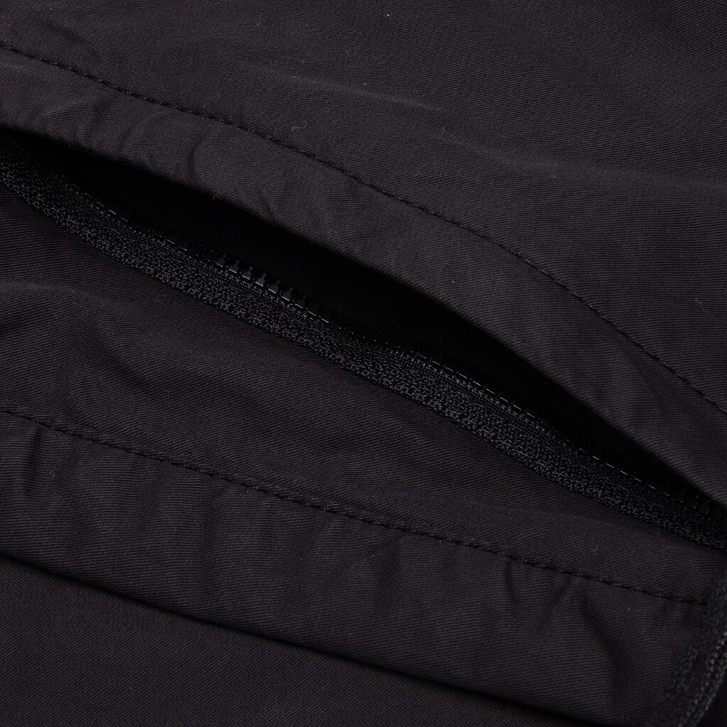 Stone Island Stretch Gabardine Trousers - Black 4 Stone Island Stretch Gabardine Trousers - Black - Image 4