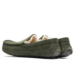 Ugg Ascot Slipper - Forest Night 6 Ugg Ascot Slipper - Forest Night -Fashion Clothing Store UGG Ascot Slipper Forest Night 1101110 FRSN 12 11 22 Feature JM 5