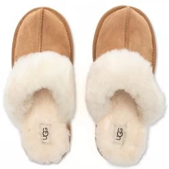 Ugg Kids Cozy II Slipper - Chestnut 7 Ugg Kids Cozy II Slipper - Chestnut -Fashion Clothing Store UGG Kids Cozy II Slipper Chestnut 1019065K CHE 01 16 2022 01 4
