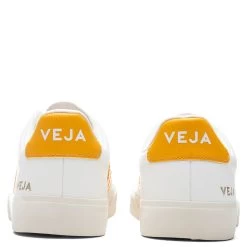 Veja Women's Campo Chromefree Leather - Extra White/Ouro 7 Veja Women's Campo Chromefree Leather - Extra White/Ouro -Fashion Clothing Store Veja Womens Campo Chromefree Leather Extra White Ouro CP0502799AP1P08 03 06 22 Feature 3 58a8b08f f2e1 4381 ad82 2fd8b791f449