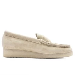Clarks Women's Wallabee Loafer - Maple Suede
