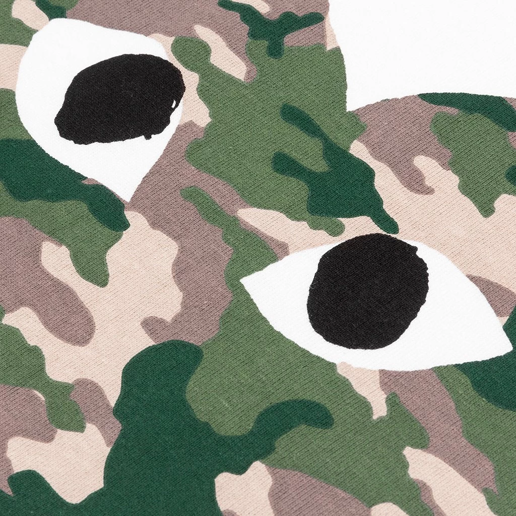 Women's Camouflage Double Heart T-Shirt - White 4 Women's Camouflage Double Heart T-Shirt - White - Image 4