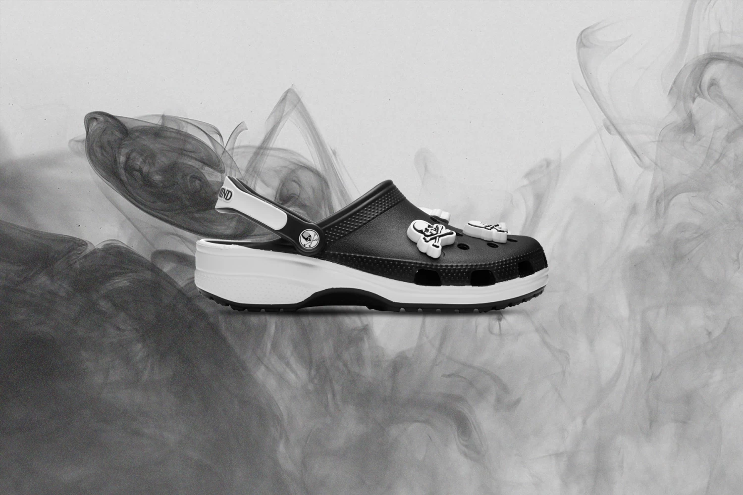 Mastermind Japan X Crocs Classic Clog - Black/White 8 Mastermind Japan X Crocs Classic Clog - Black/White - Image 8